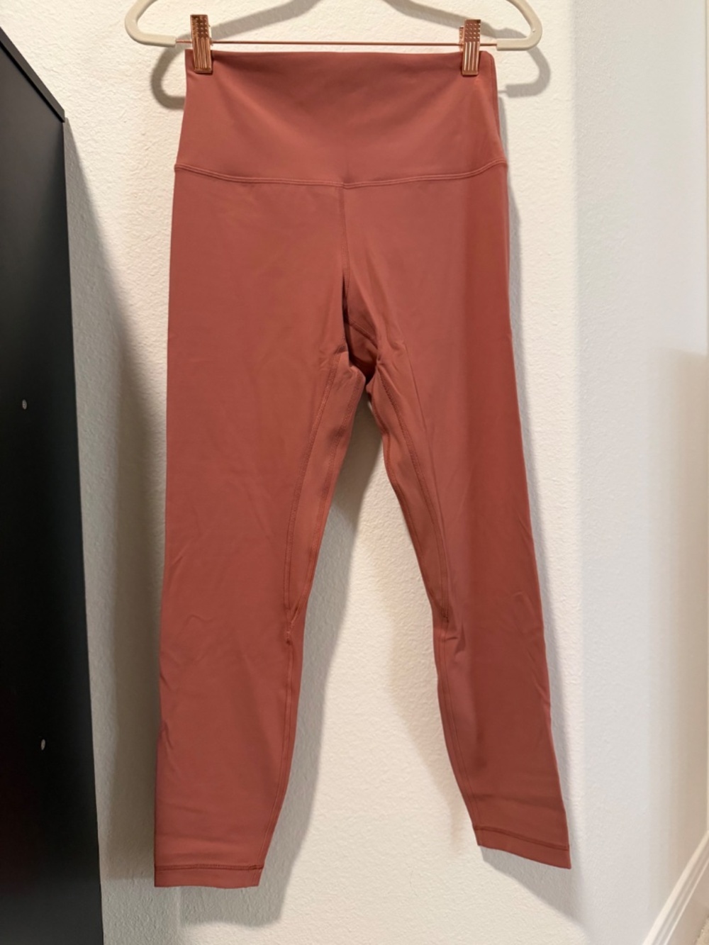 EUC Lululemon Dusk Align HR Pant 25", Size 8